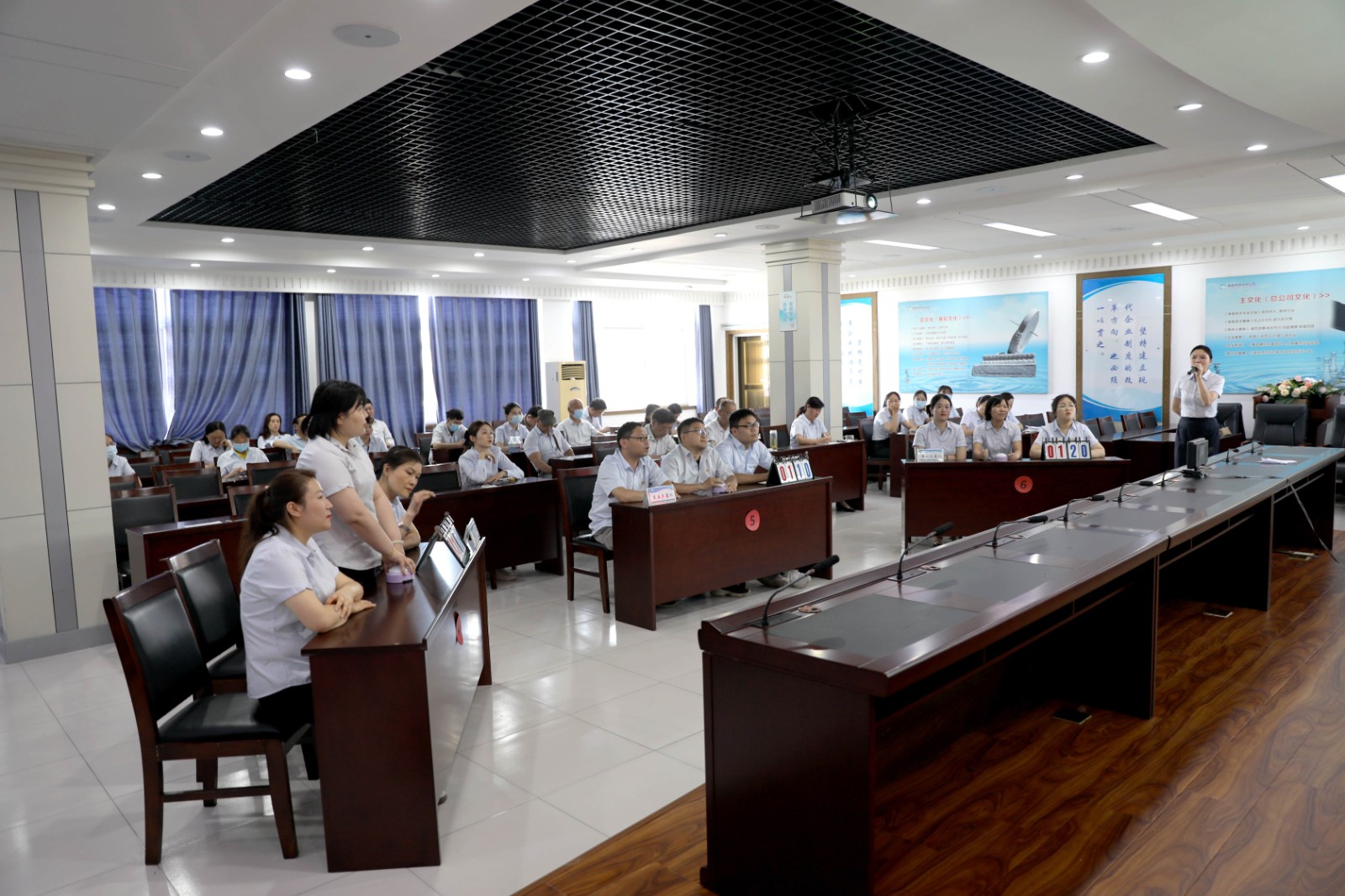 1653904105a570748.jpg 1653904105a570748.jpg