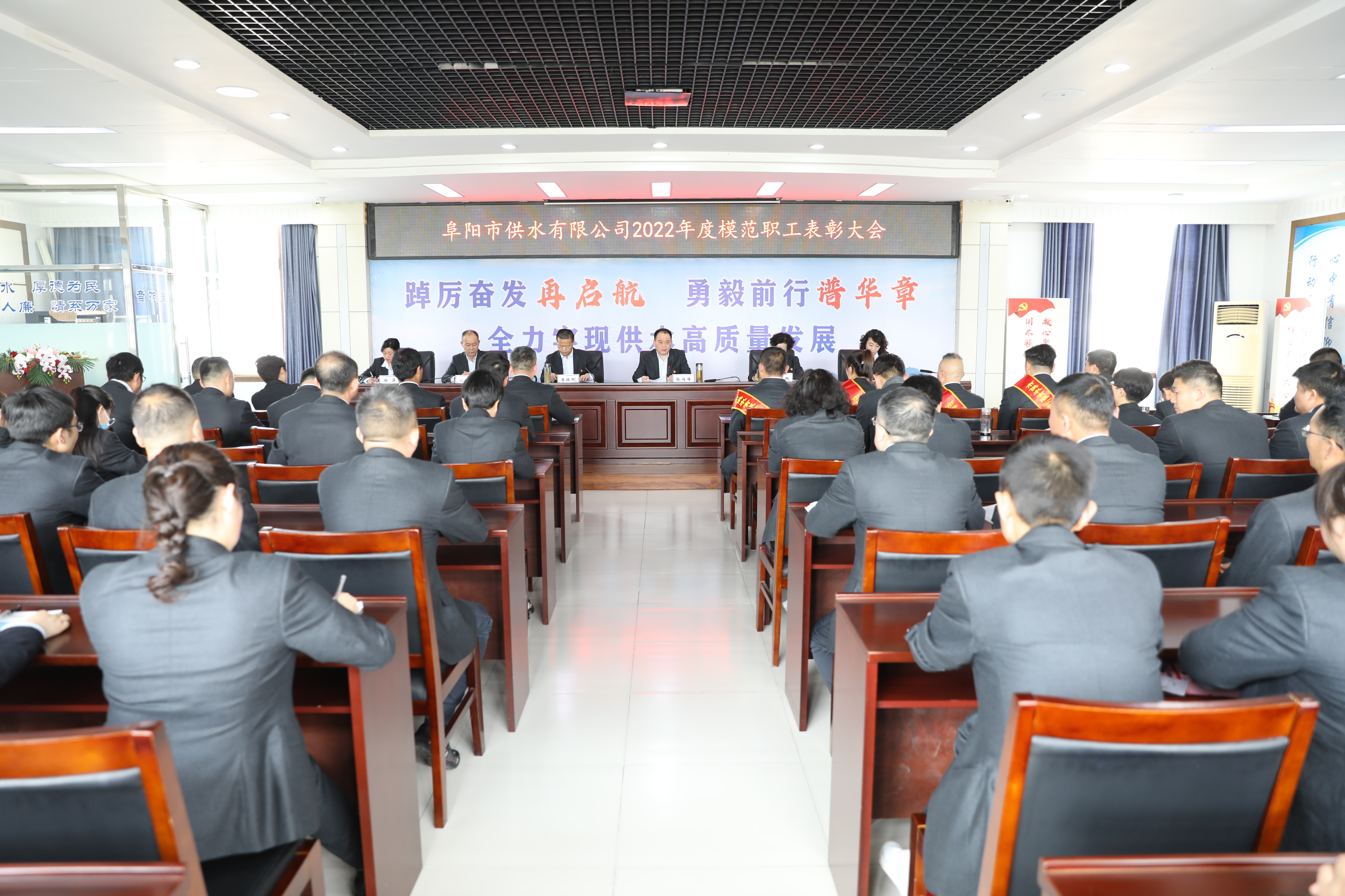 1682673899a184612.jpg 1682673899a184612.jpg