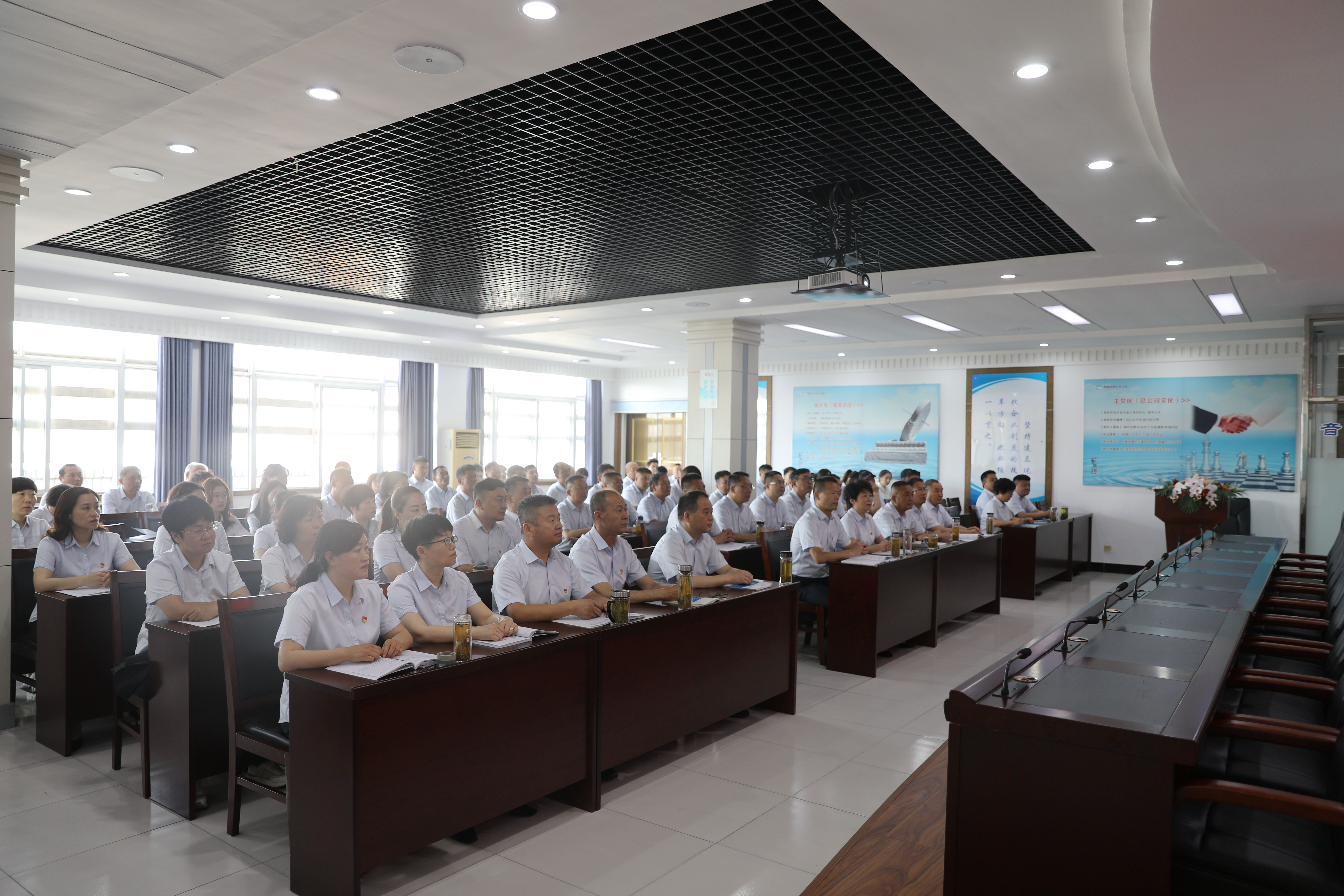 1684831222a782814.jpg 1684831222a782814.jpg