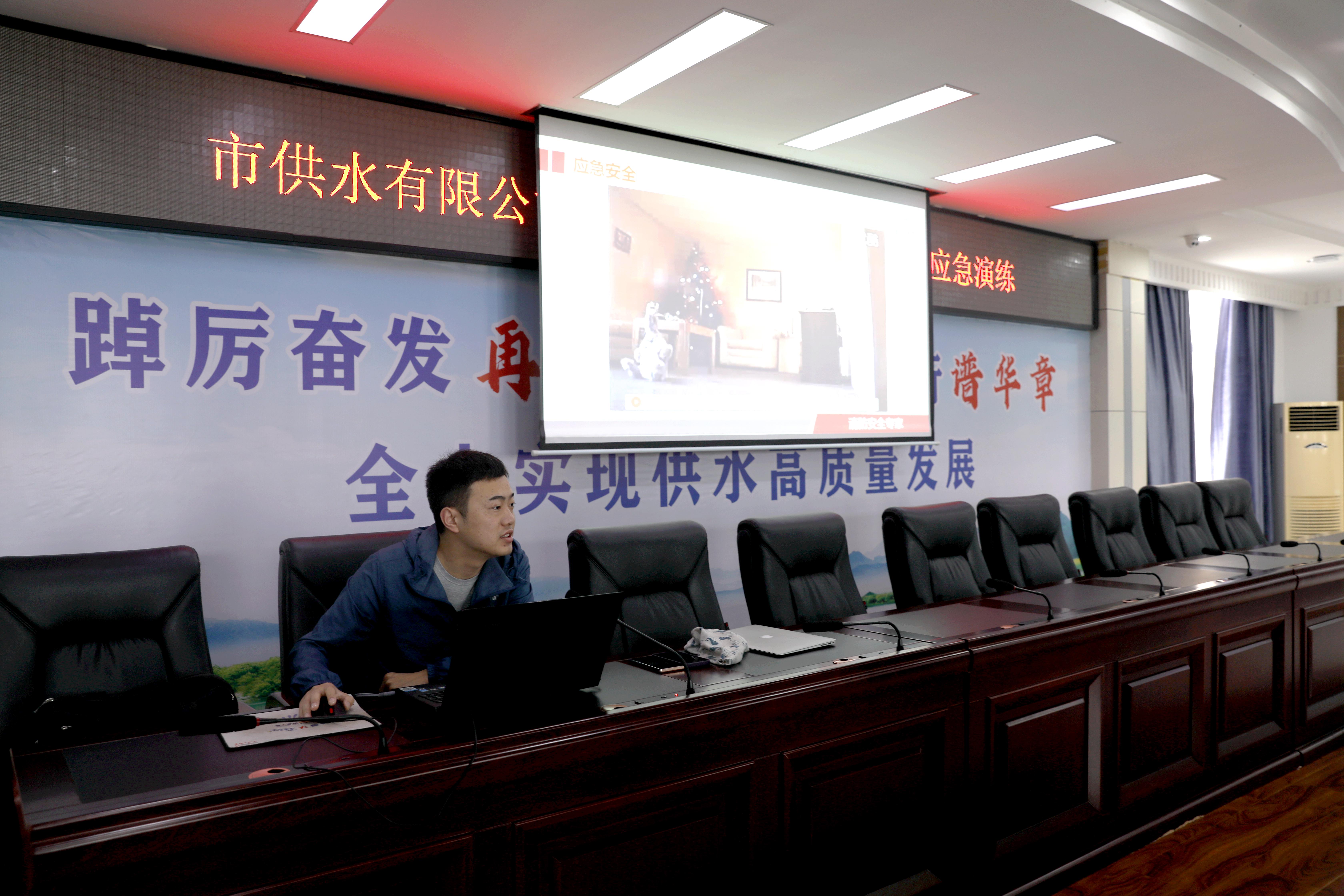 1684930198a612922.jpg 1684930198a612922.jpg