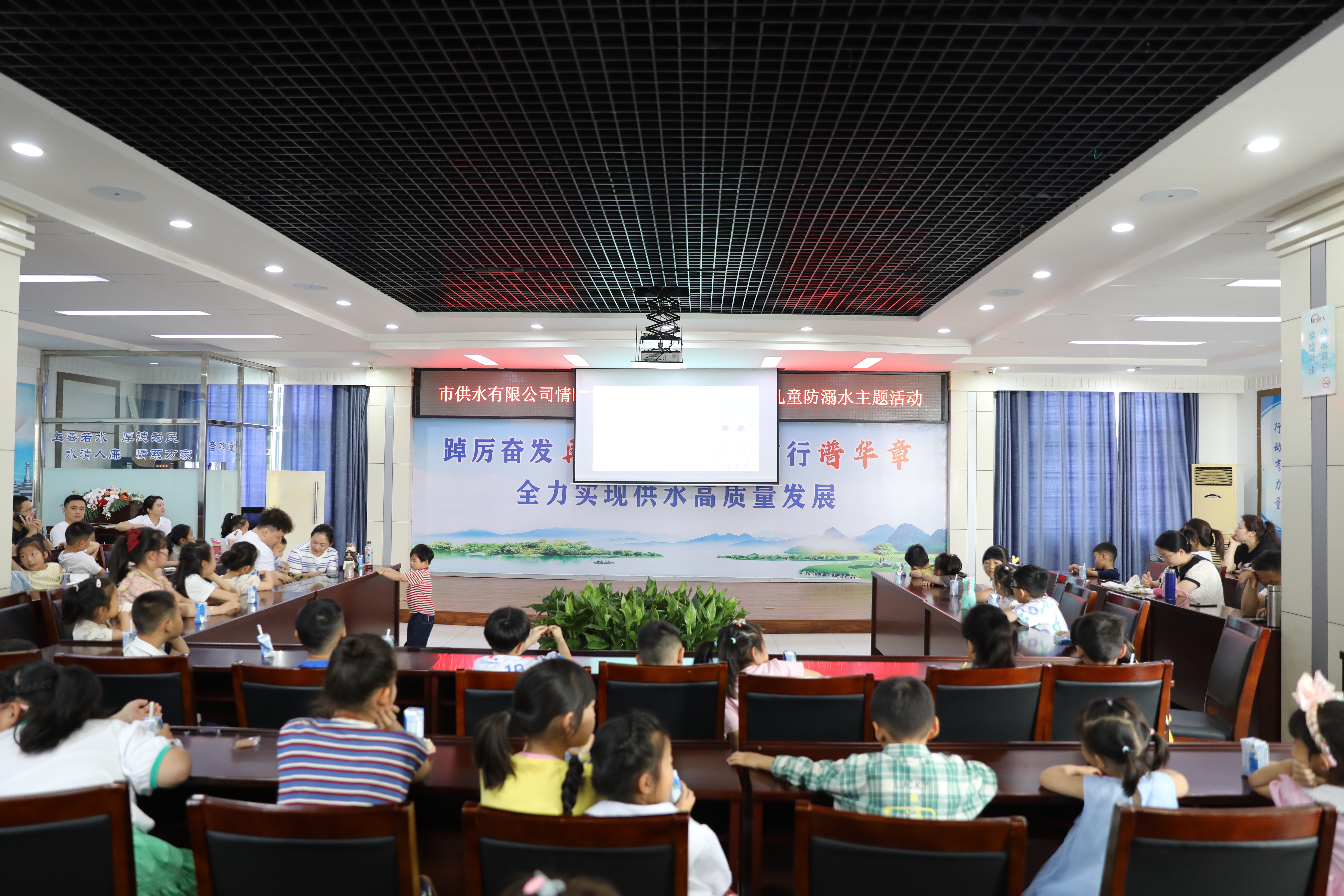 1685607548a418293.jpg 1685607548a418293.jpg