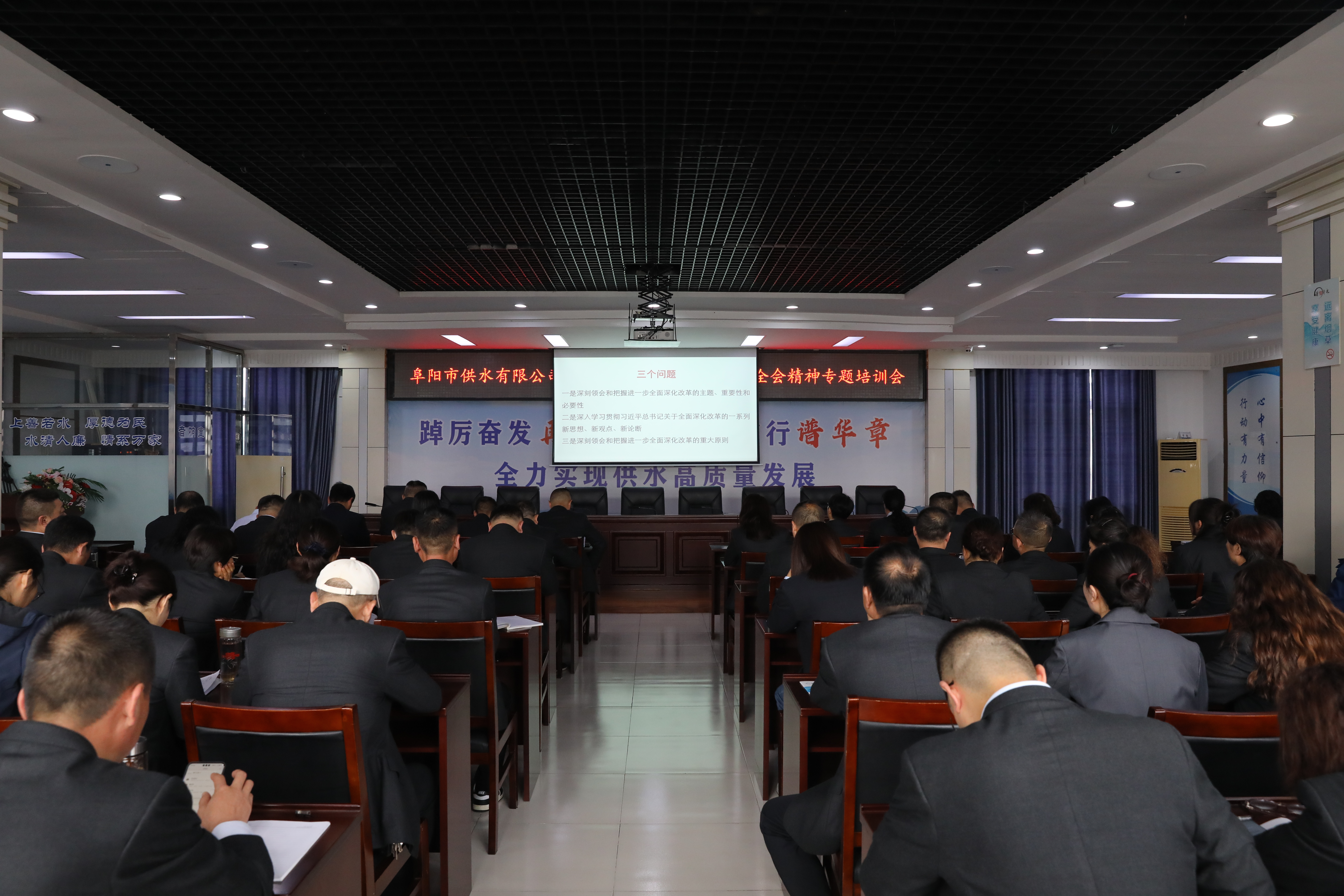 1731571955a542745.jpg 1731571955a542745.jpg