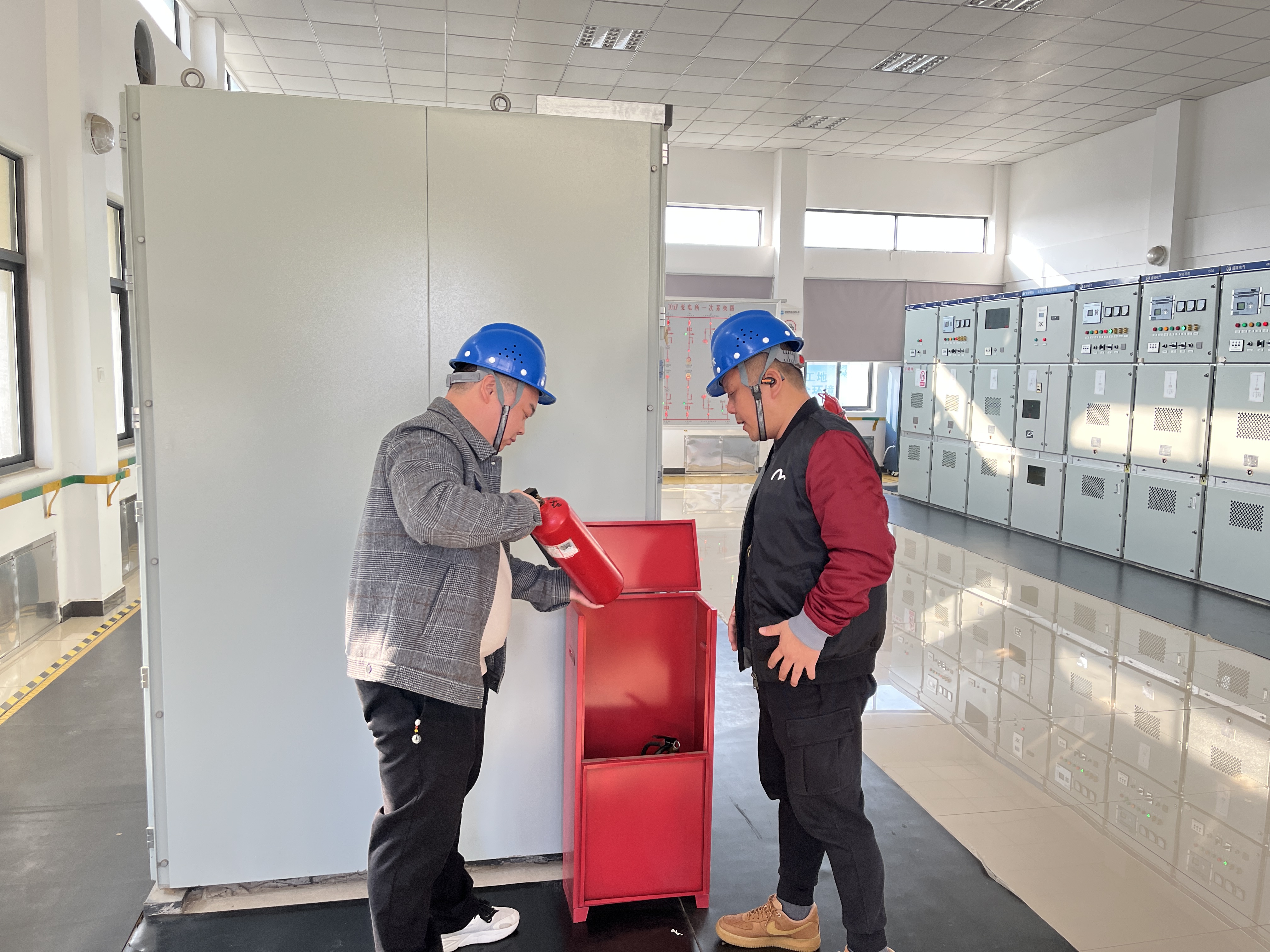 1732517423a683576.jpg 1732517423a683576.jpg