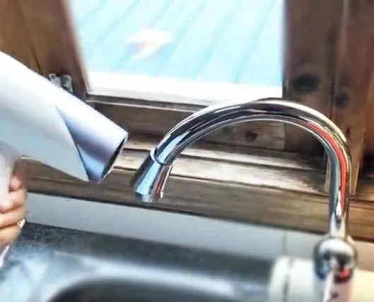 1733713956a152146.jpg 640_副本.jpg