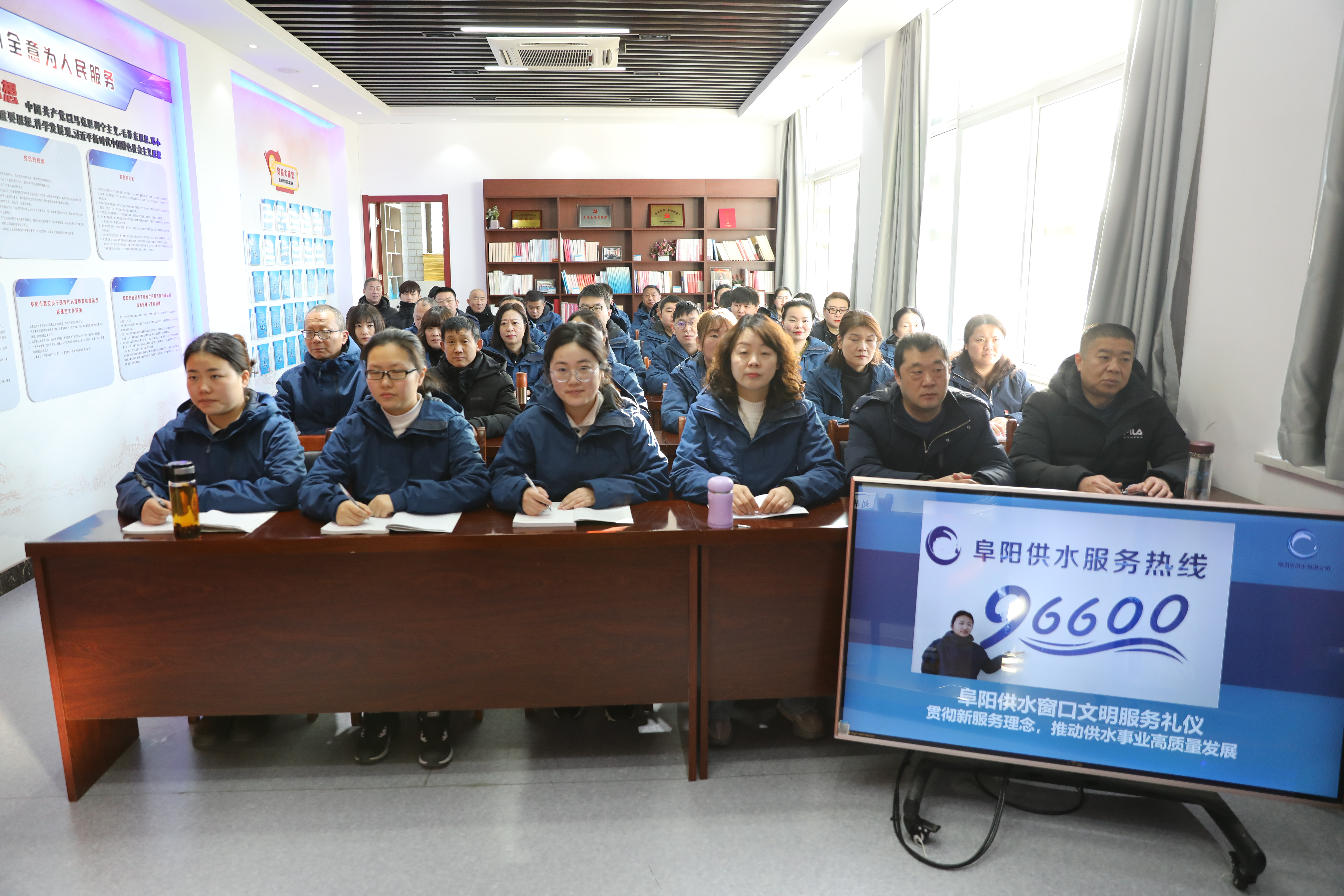 1739092870a740155.jpg 1739092870a740155.jpg