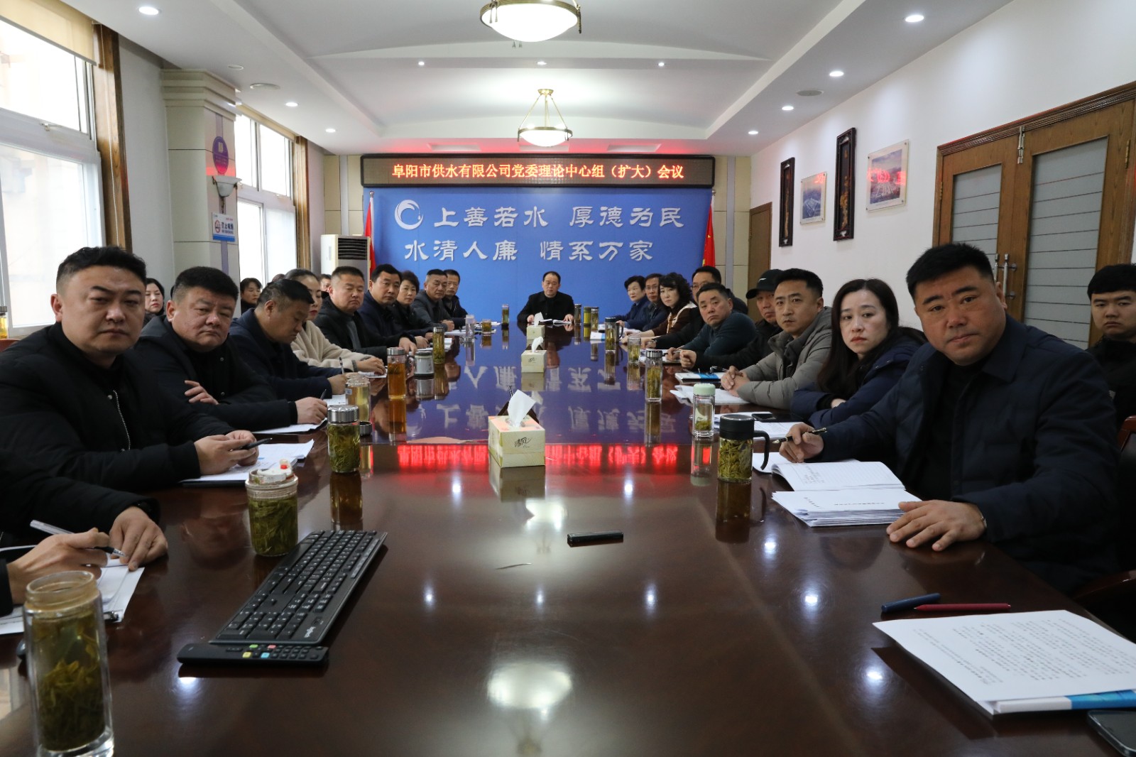 1739927596a677415.jpg 1739927596a677415.jpg